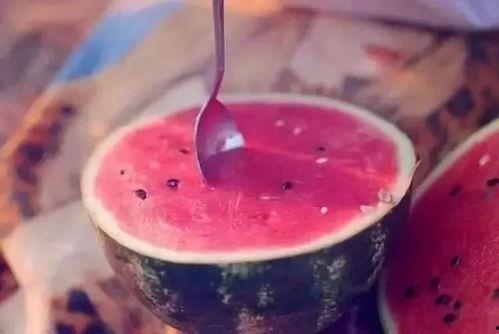 娱乐吃瓜君草莓酱