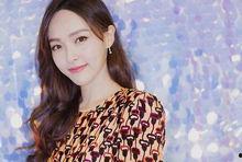 娱乐吃瓜酱类似博主,明星幕后那些事儿，吃瓜群众必看！